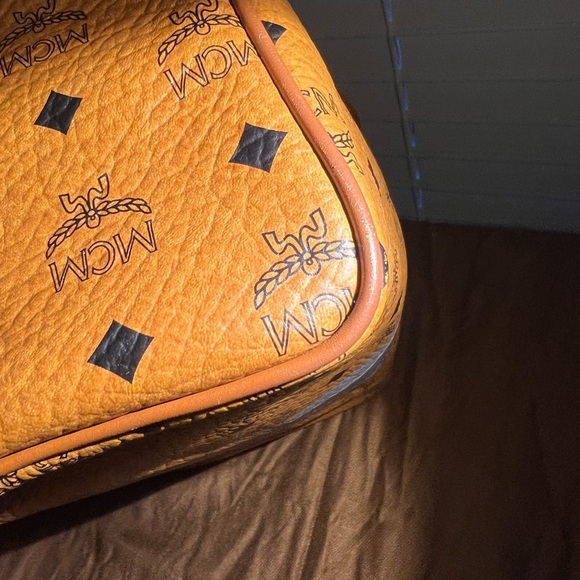 MCM Limited Edition Striped Boston Bag in Cognac Visetos Coated Canvas - Picture 8 of 16